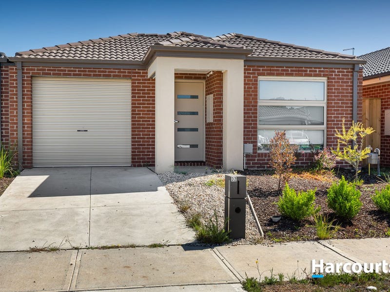 32 Copper Beech Road, Beaconsfield, Vic 3807 Property Details