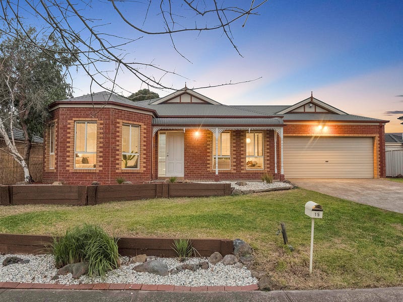 15 Creekwood Drive, Craigieburn, Vic 3064 House for Sale realestate