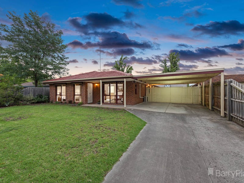 17 Ashton Place, Pakenham, VIC 3810