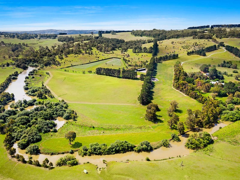 7 Minnows Drive, Bowral, NSW 2576 Property Details