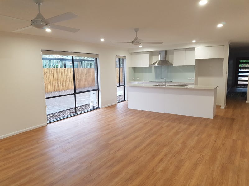 2A Brittania Drive, Tanilba Bay, NSW 2319