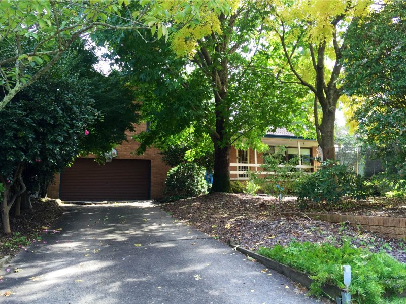 16 Beauford Street, Woodford, NSW 2778 Property Details