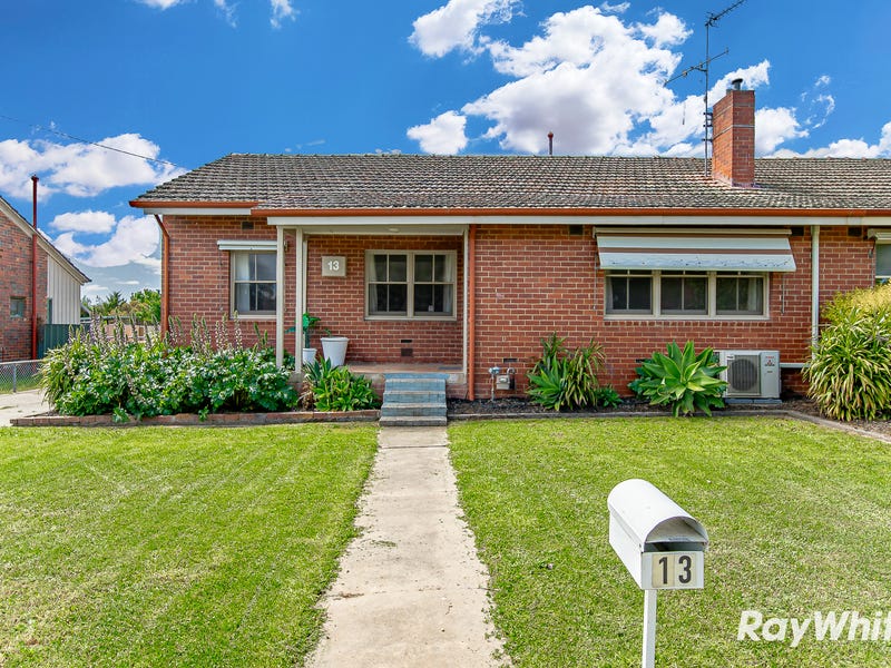 13 Ellis Street, Flora Hill, VIC 3550