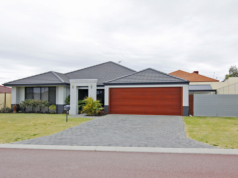 11 Whyalla Chase, Tapping, WA 6065 Property Details