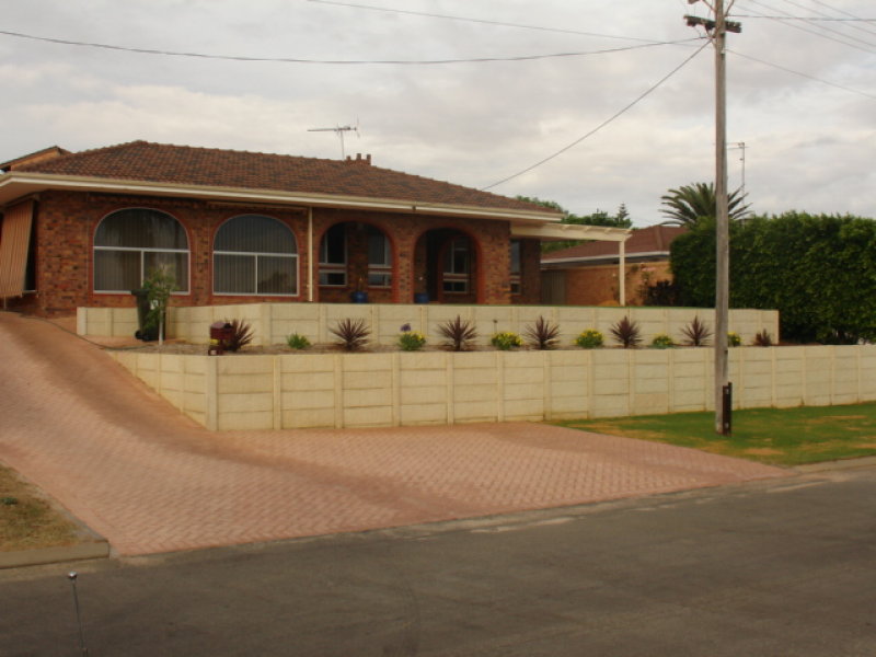 39 Bayview Street, Mount Tarcoola, WA 6530