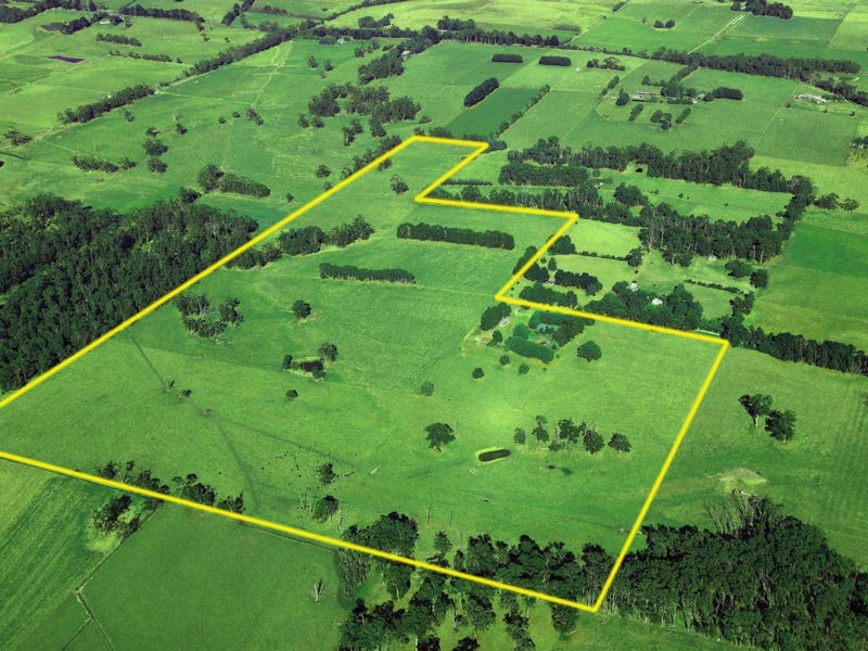 67 Carroll Road, Drouin South, VIC 3818