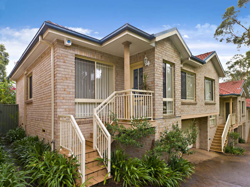 7/883 Henry Lawson Drive, Picnic Point, NSW 2213
