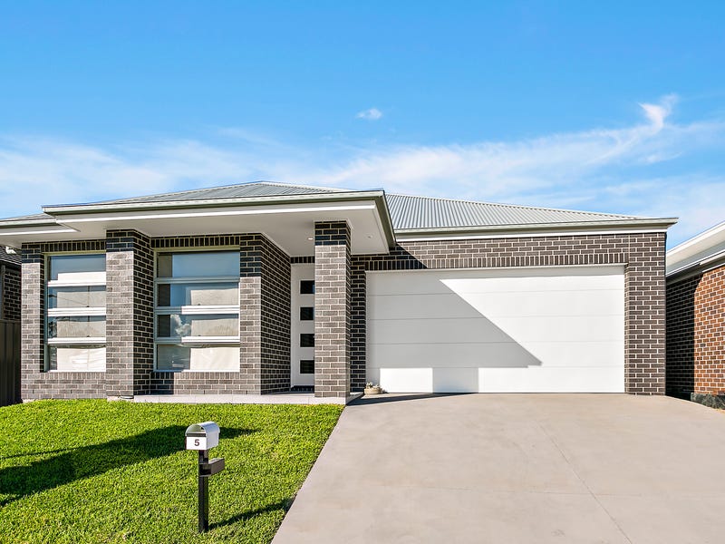 5 Crystal Avenue, Horsley, NSW 2530 Property Details