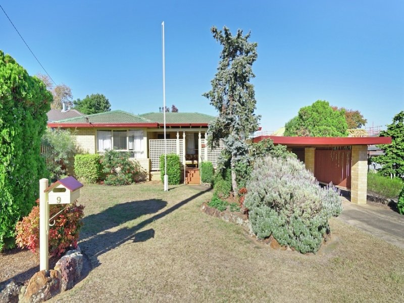 9 Luker Street, Elderslie, NSW 2570 Property Details