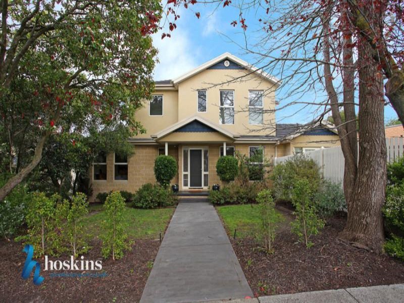 2/3335 Oban Road, Ringwood, Vic 3134 Property Details