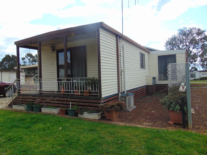 37 Lisa Street, Vara Ville Village, Mooroopna, Vic 3629 Property Details