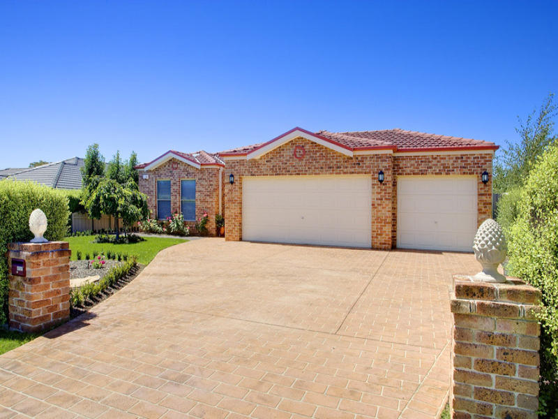 10 Kingsbury Circuit, Bowral, NSW 2576