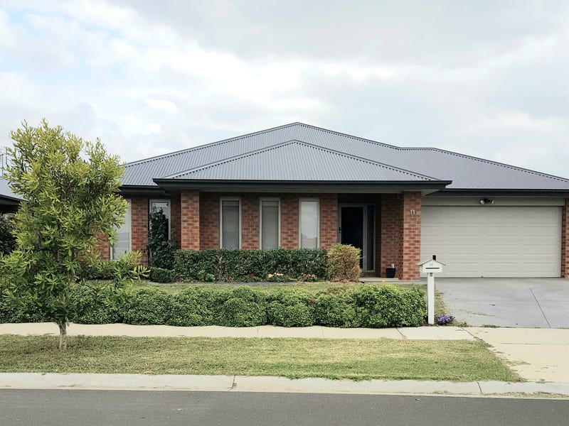 11 Kingfisher Road, Bairnsdale, VIC 3875