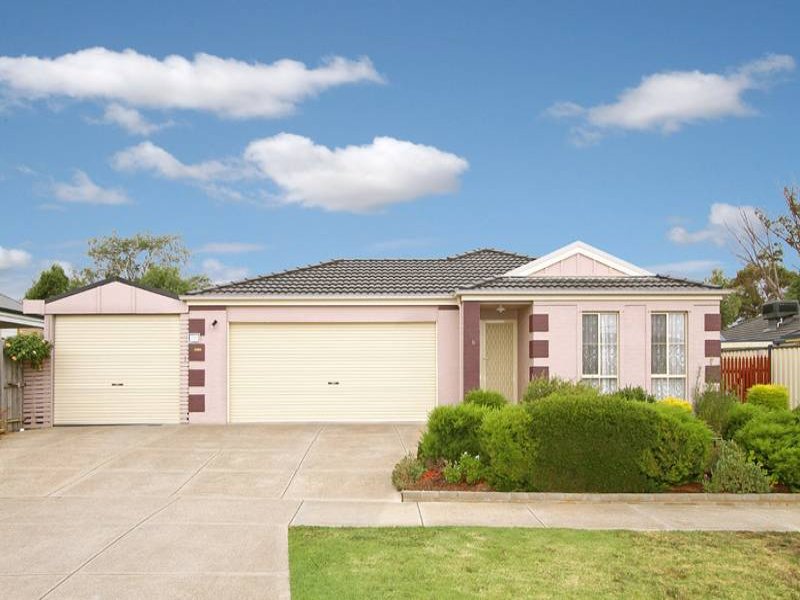 8 Lyons Way, Wallan, Vic 3756 Property Details