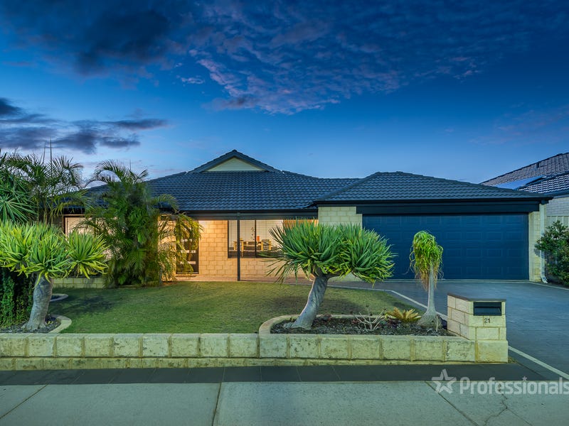 21 Landbeach Boulevard, Butler, WA 6036 Property Details