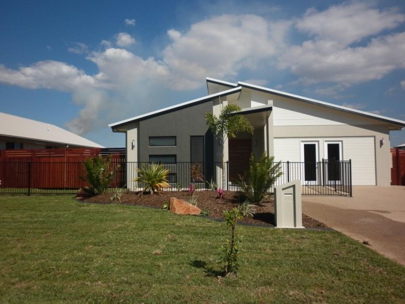 10 Truman Way, Mount Louisa, QLD 4814