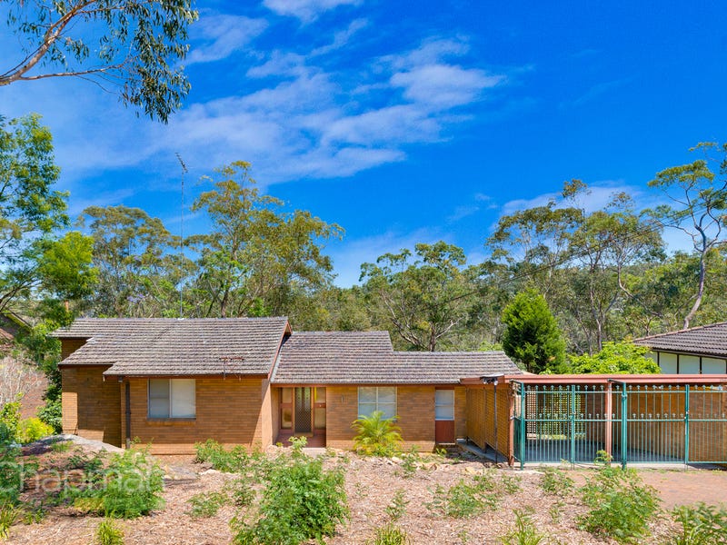 84 Ross Crescent, Blaxland, NSW 2774 Property Details