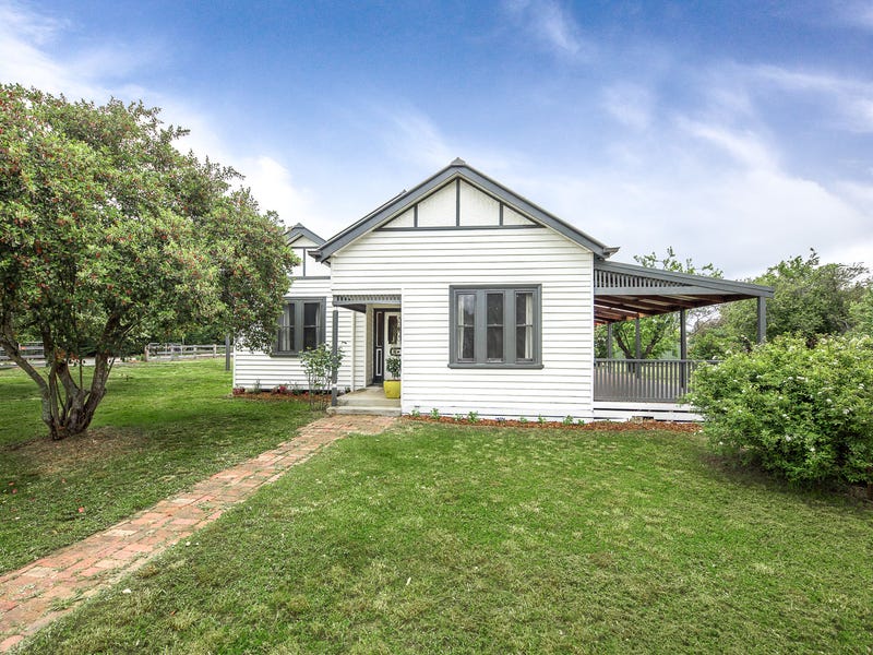 39 Main Road, Lancefield, Vic 3435 Property Details
