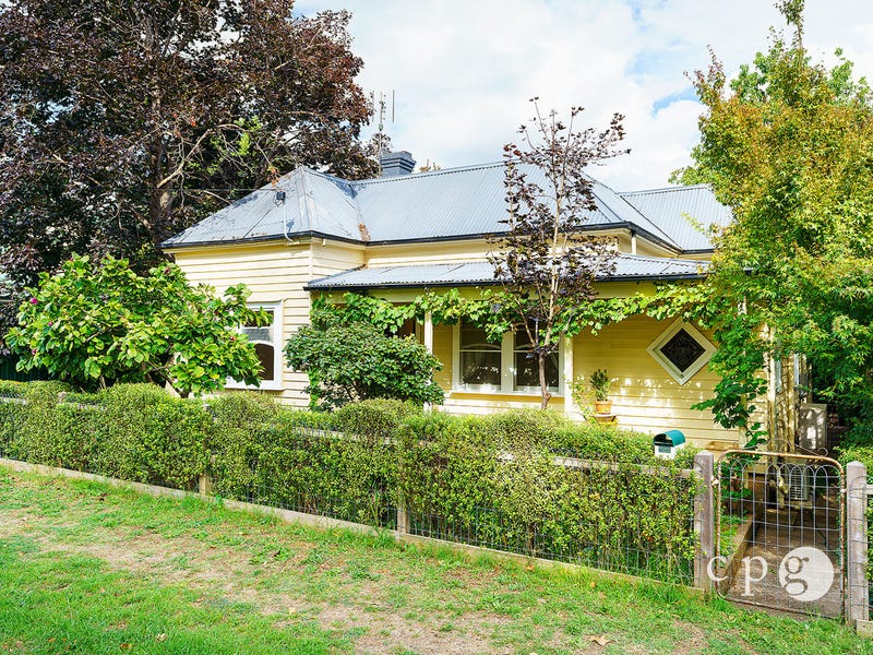 4 Wheeler Street, Castlemaine, Vic 3450 Property Details