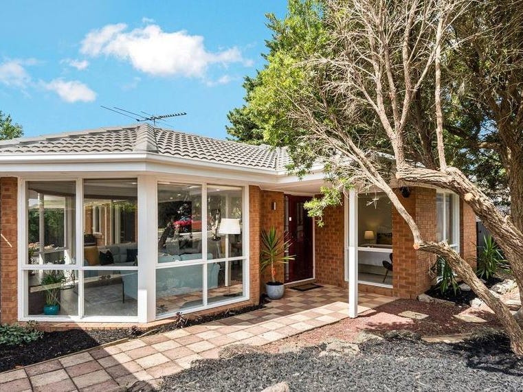 19 Archer Close, Lilydale, VIC 3140