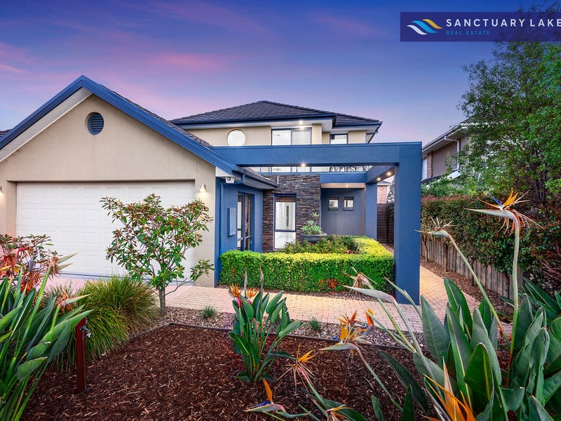 15 Lowess Lane, Point Cook, VIC 3030