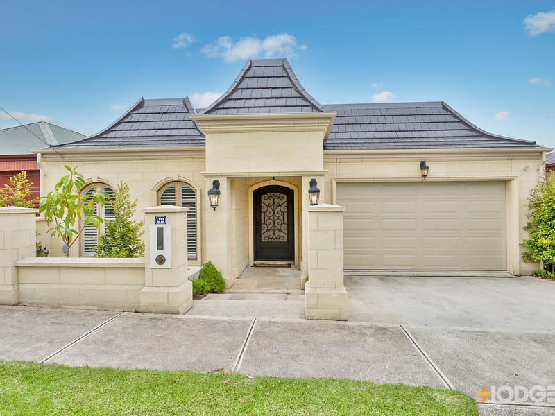 22 Thomson Street, Essendon, VIC 3040