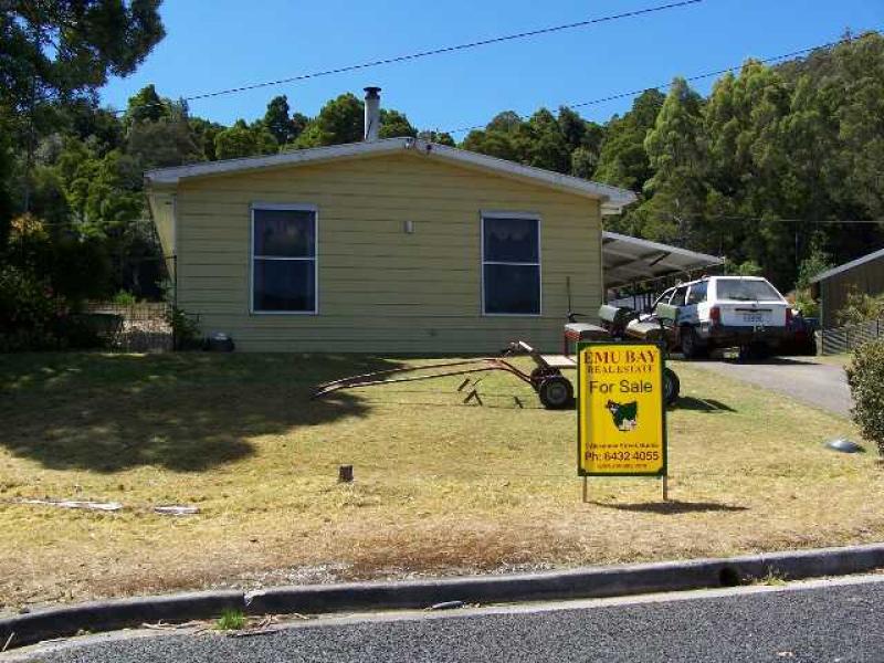 3 Banksia Place, Rosebery, Tas 7470 Property Details
