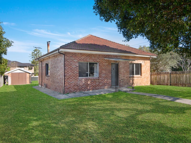 77 Mcintosh Road, Narraweena, NSW 2099