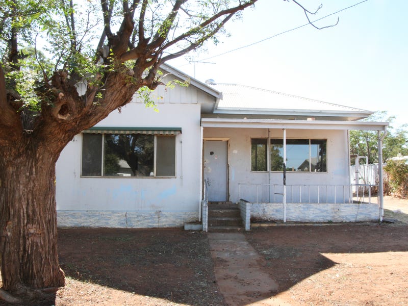 15 Neilpo Street, Dareton, NSW 2717 Property Details