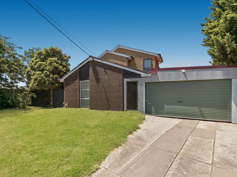 62 Robertson Drive, Mornington, VIC 3931