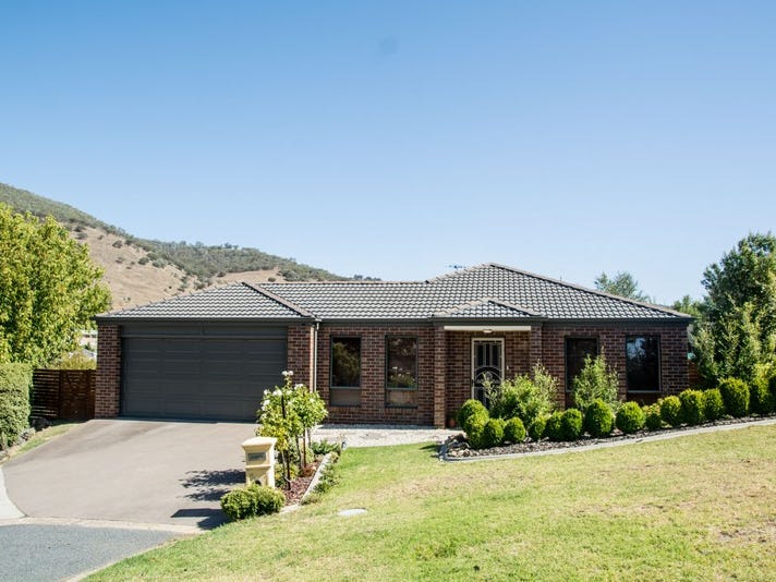 5 Butler Court, Tallangatta, Vic 3700 Property Details