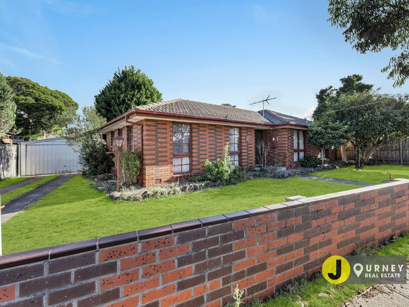 30 Duff Street, Cranbourne, VIC 3977