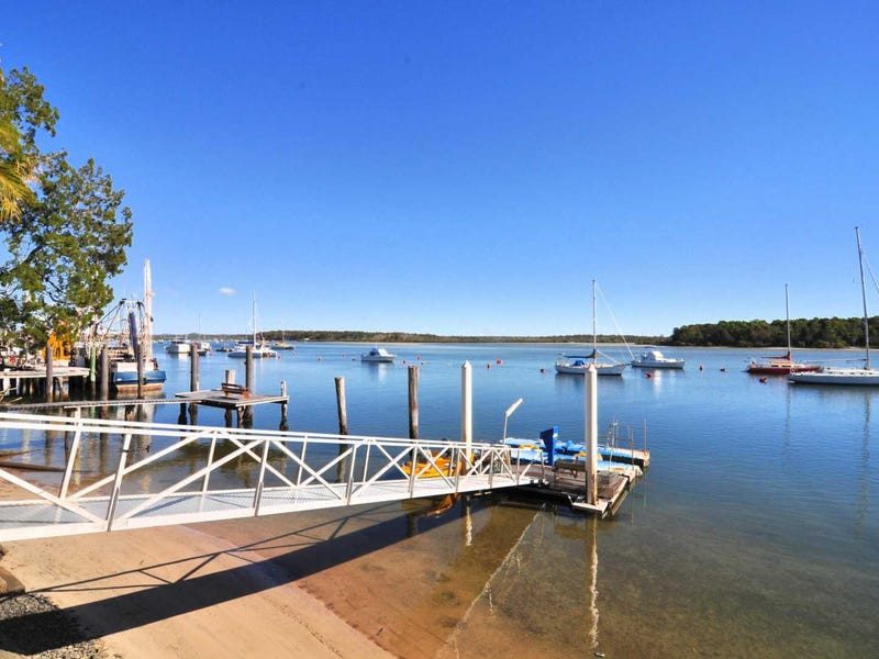 18 Esplanade, Tin Can Bay, QLD 4580