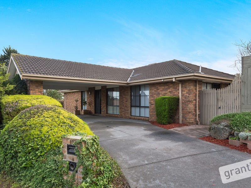 10 Cheshunt Drive, Hallam, Vic 3803 Property Details