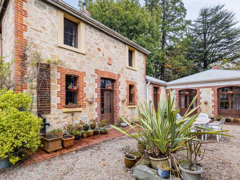 7 Fairview Road, Crafers, SA 5152 Property Details