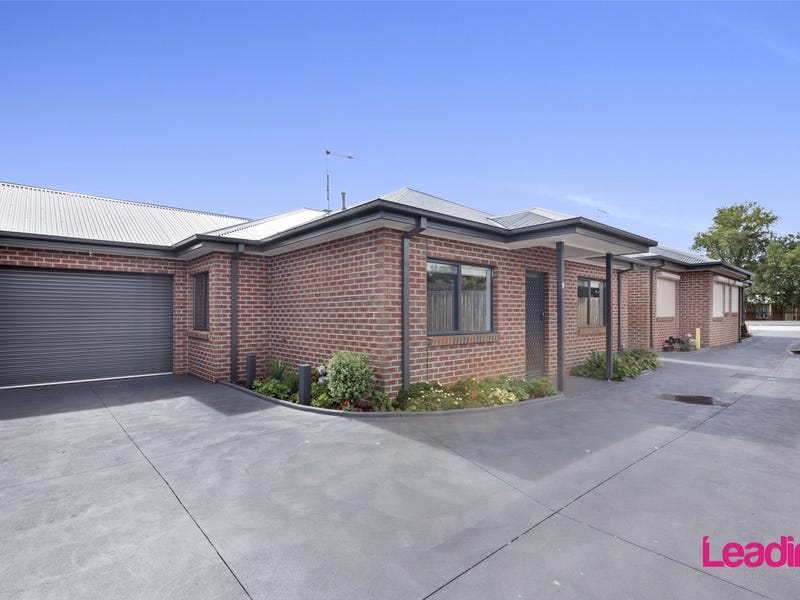 Unit 2/74 Barkly Street, Sunbury, Vic 3429 Property Details
