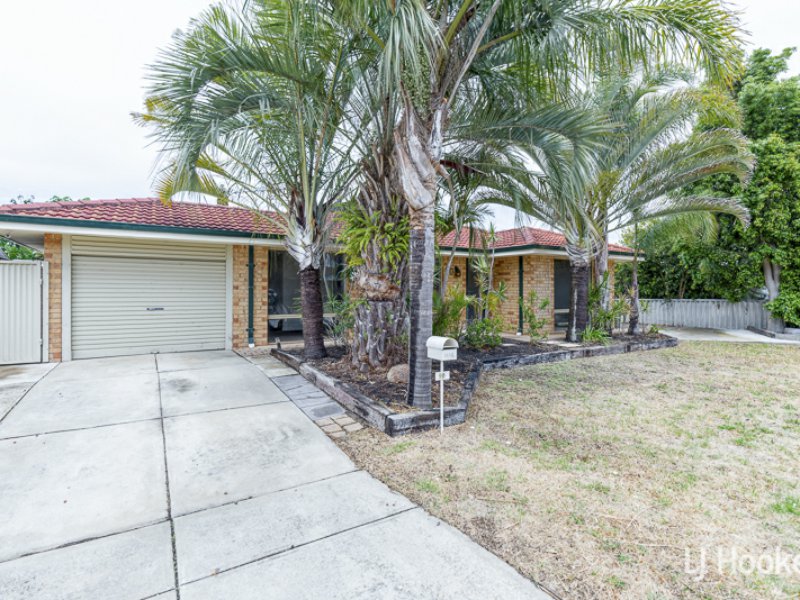 90 Strawberry Drive, Seville Grove, WA 6112