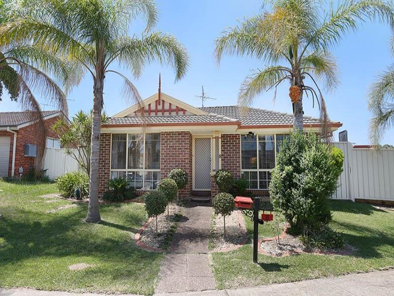 8 Shearwater Rd, Hinchinbrook, NSW 2168 Property Details