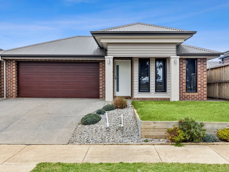 49 Amber Avenue, Charlemont, VIC 3217