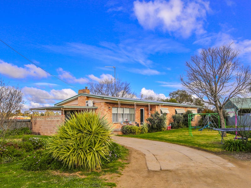 164 Henry Street, Deniliquin, NSW 2710 Property Details