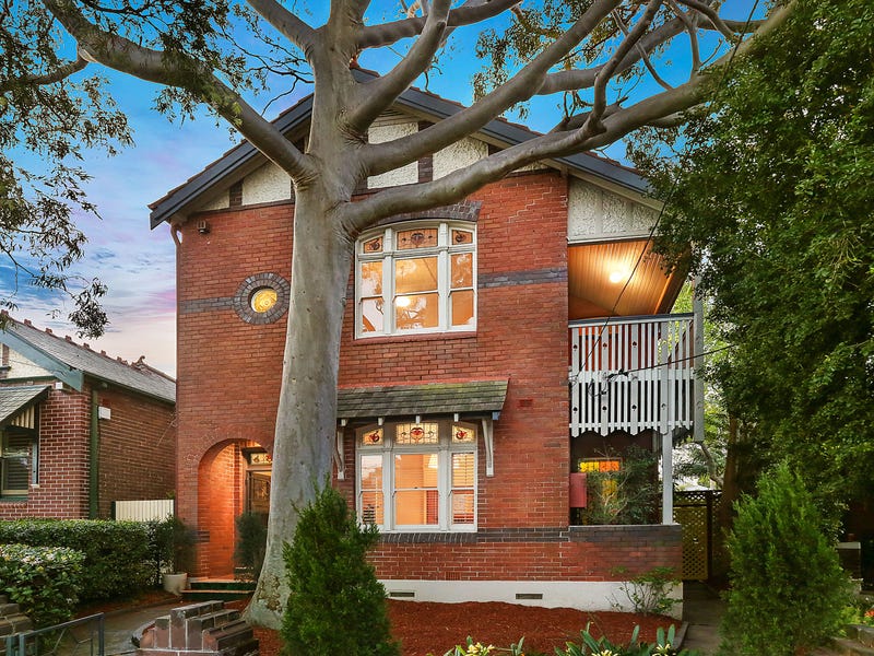 16 Gould Avenue, Lewisham, NSW 2049 Property Details