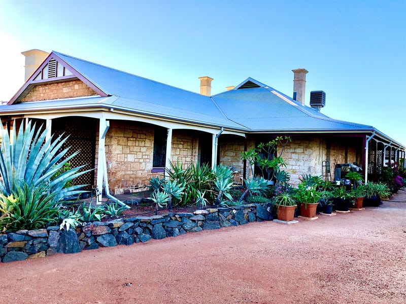 Houses for Sale in Cue, WA 6640