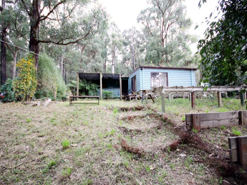 Property 107386604, Cockatoo, Vic 3781 Property Details