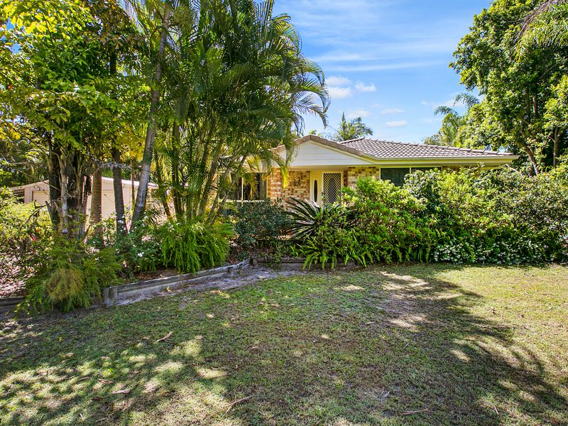 9 Mayflower Avenue, Cooloola Cove, QLD 4580