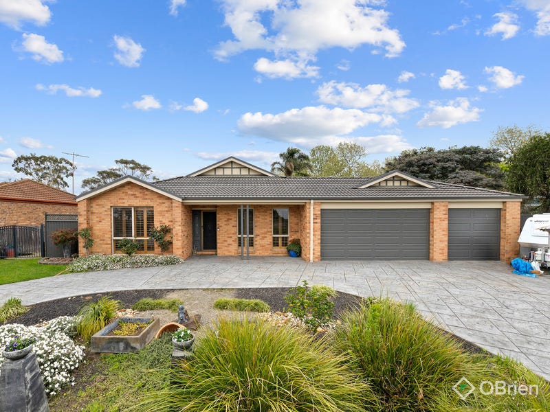 2 Coowarra Way, Berwick, Vic 3806 Property Details