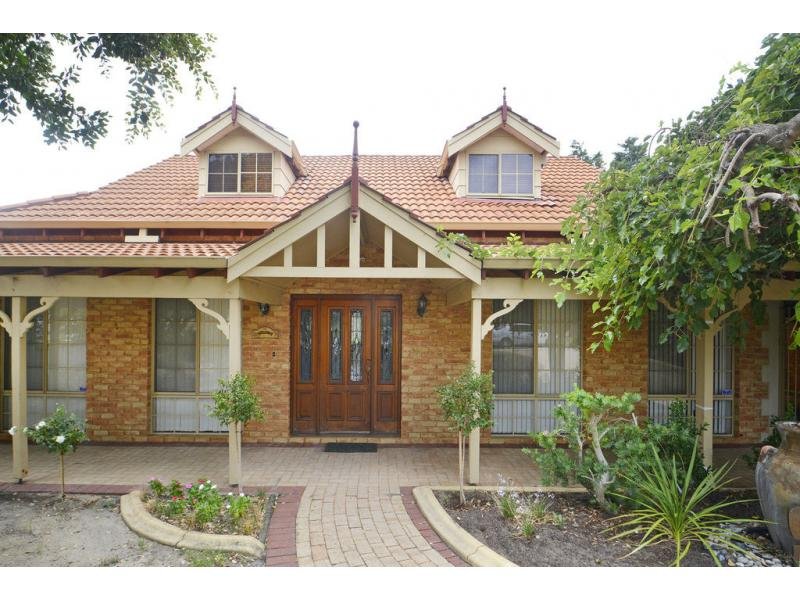 54 The Avenue, Alexander Heights, WA 6064