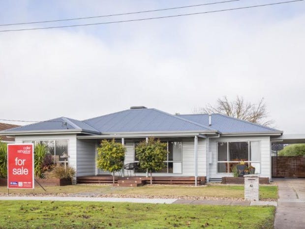 18 Rennison Street Horsham Vic 3400 Realestate Com Au