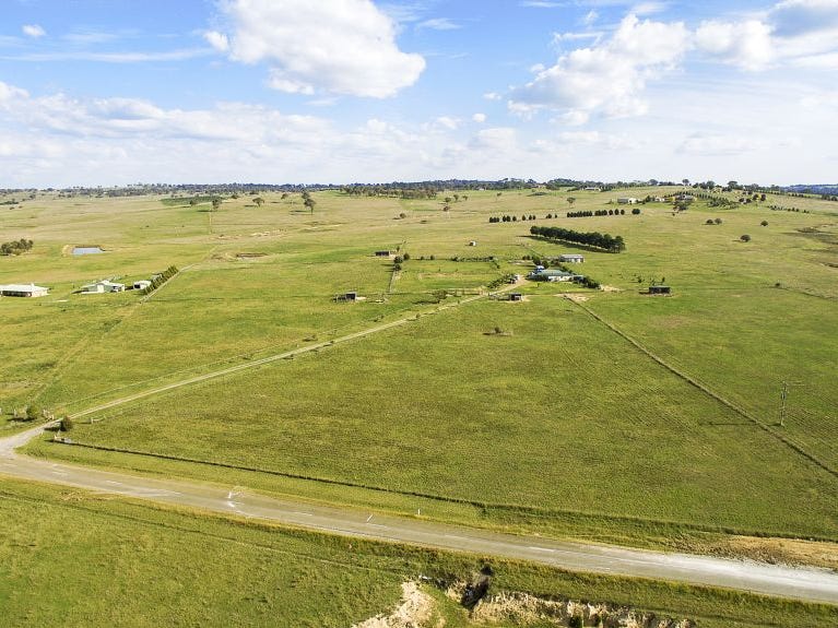 1473 Gurrundah Road, Parkesbourne, NSW 2580 Property Details