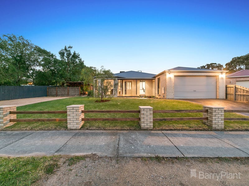 1A Petty Road, Bunyip, Vic 3815 Property Details