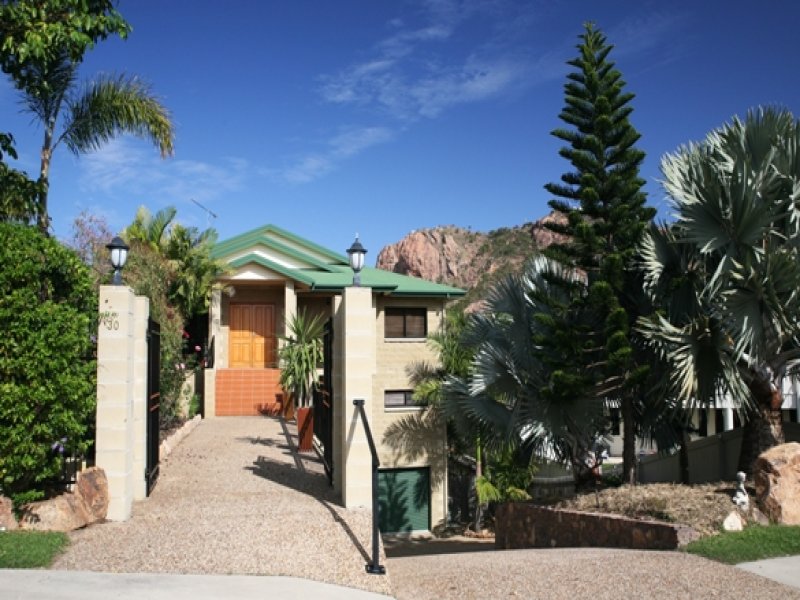 30 Balmoral Drive, Castle Hill, QLD 4810